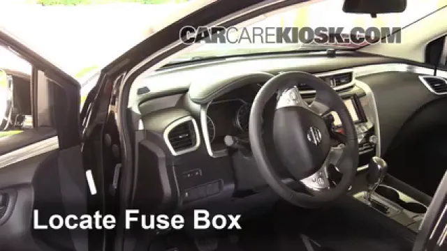 2015 Nissan Murano Platinum 3.5L V6 Fusible (intérieur) Contrôle
